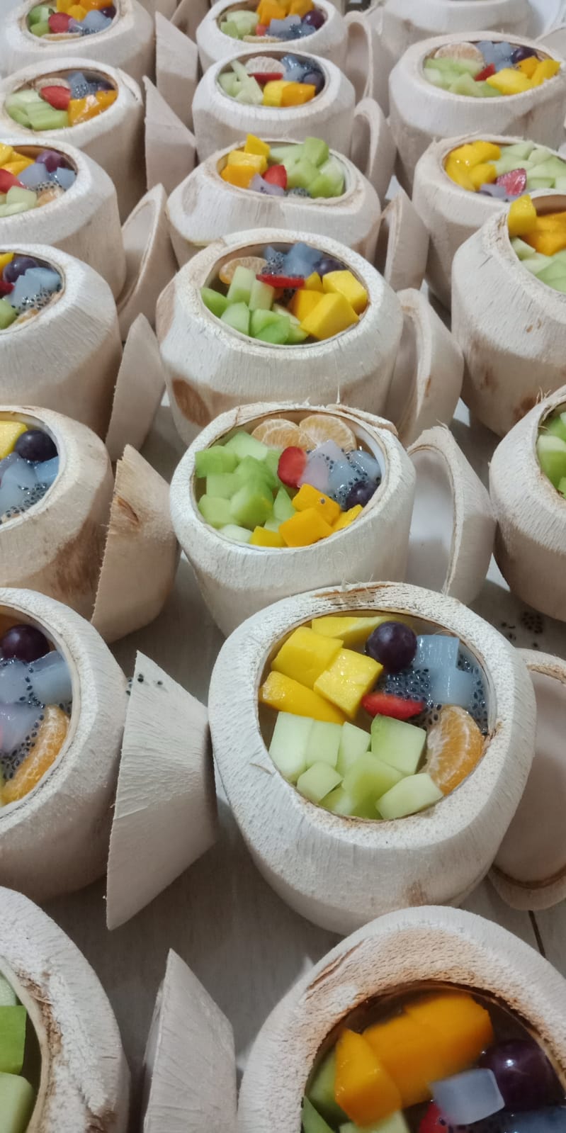 PUDING KELAPA MIX BUAH